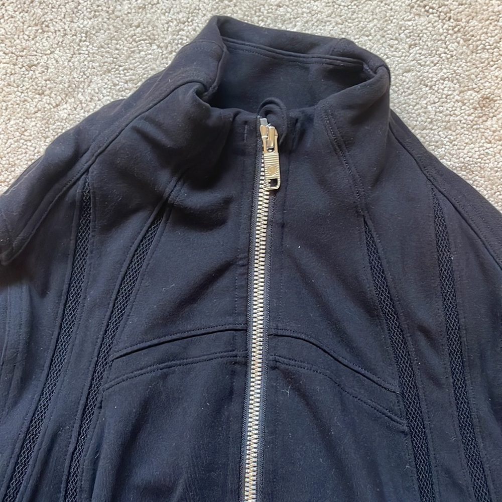 Lulu lemon black zip up jacket